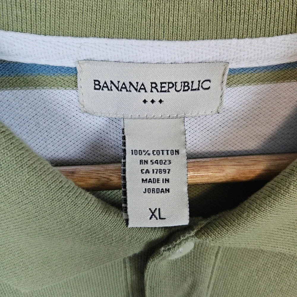 Banana Republic Men's Polo Shirt Size XL 100% Cotton Multicolor Stripes‎ SPOT